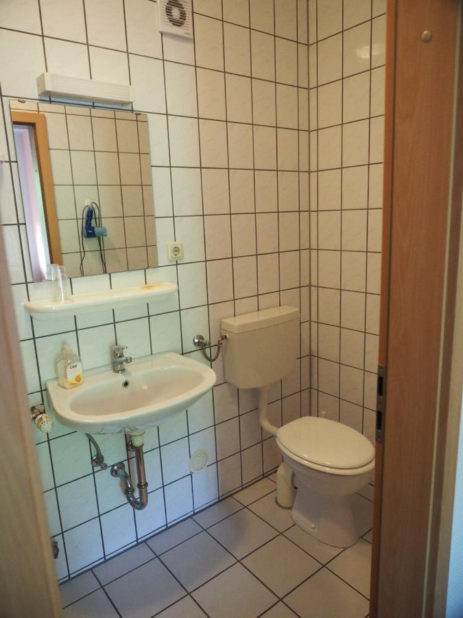 Messe Motel Laatzen Extérieur photo