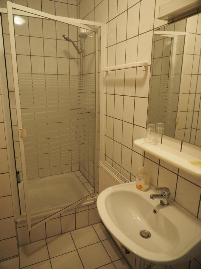 Messe Motel Laatzen Extérieur photo
