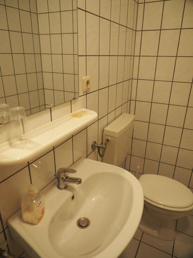 Messe Motel Laatzen Extérieur photo